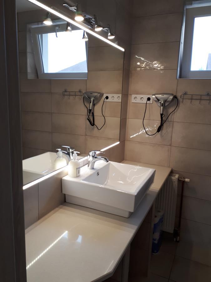 Kertvarosi Apartman II Tiszaújváros エクステリア 写真