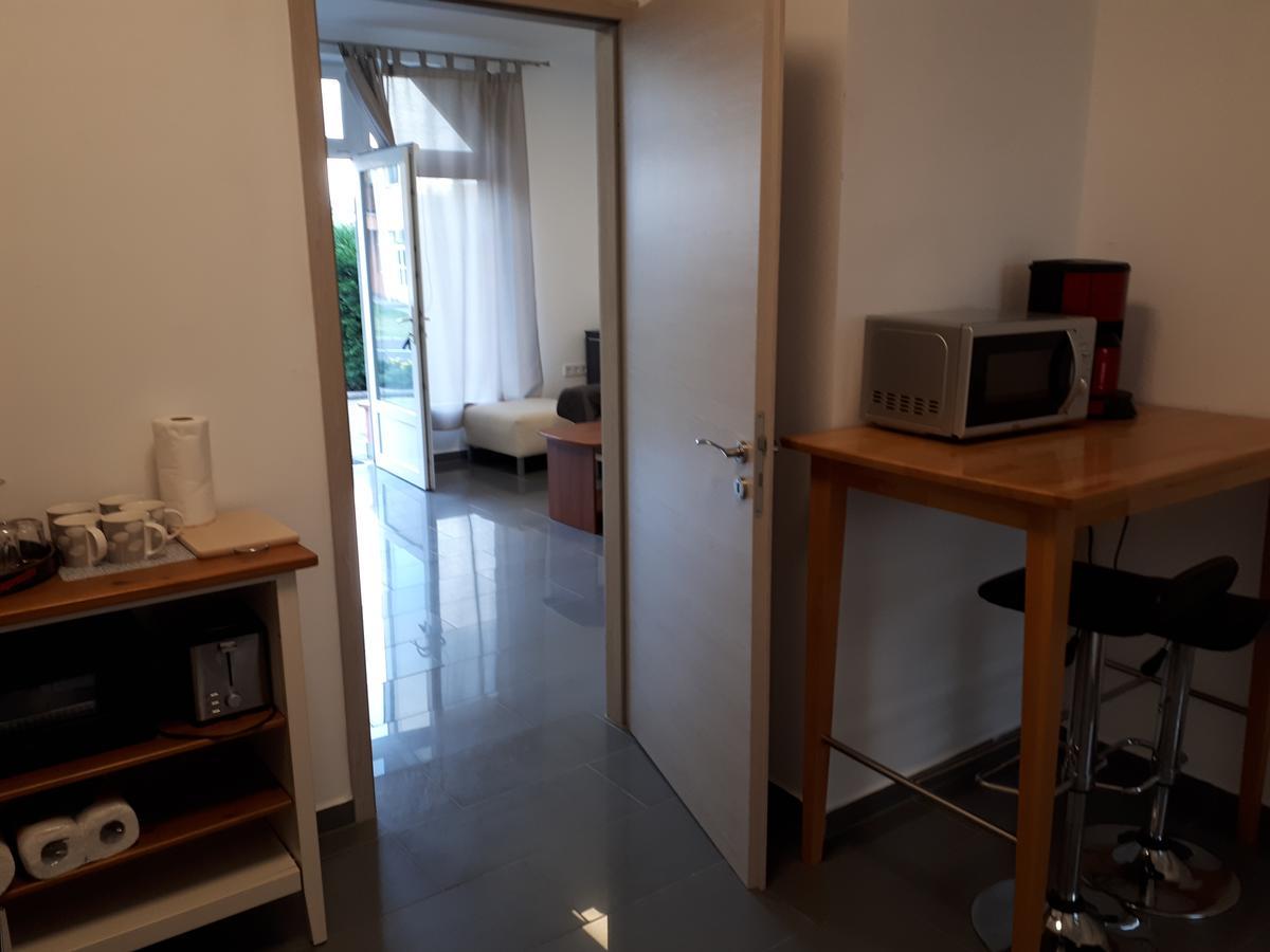 Kertvarosi Apartman II Tiszaújváros エクステリア 写真